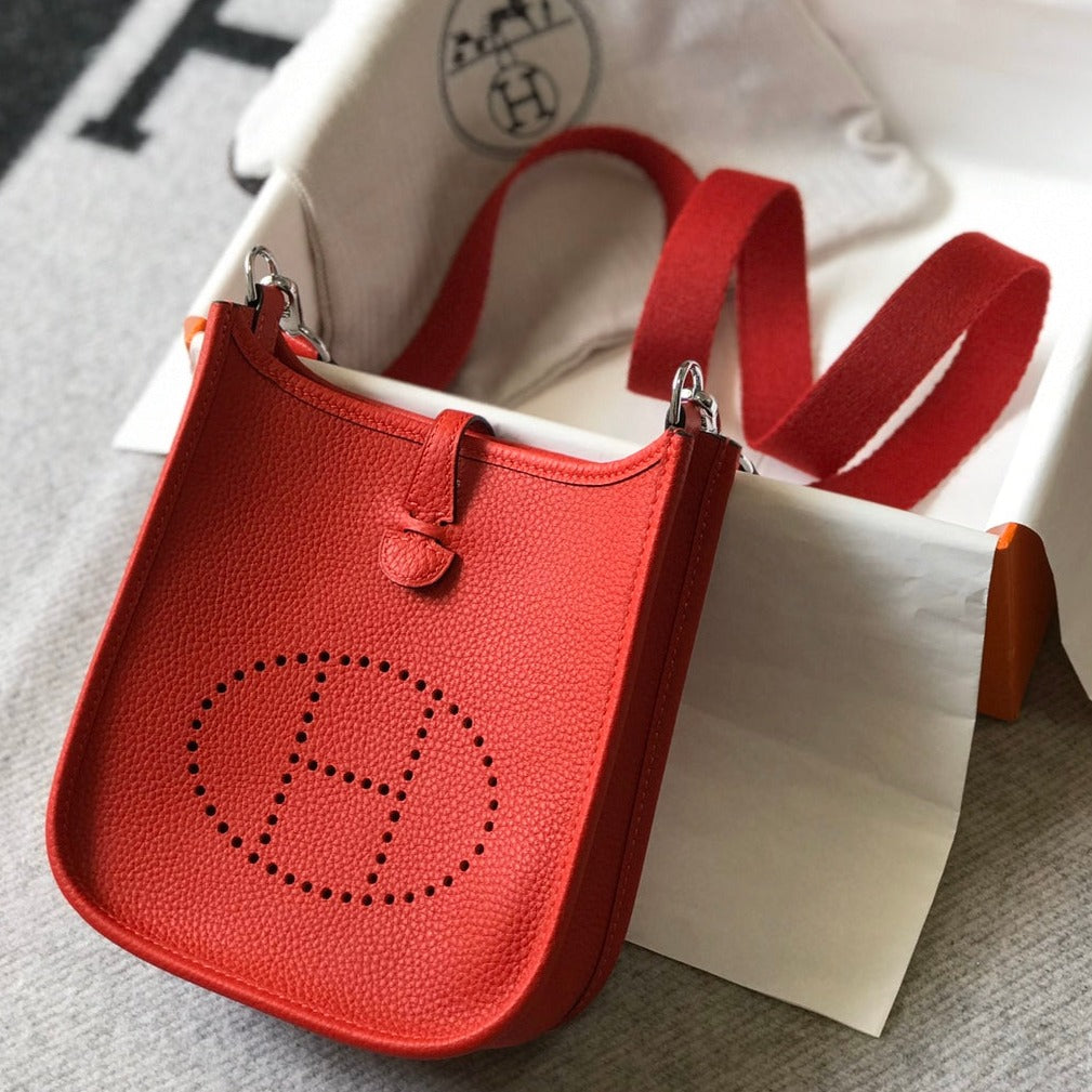 Mini Evelyne 18cm Red Togo Silver Hardware
