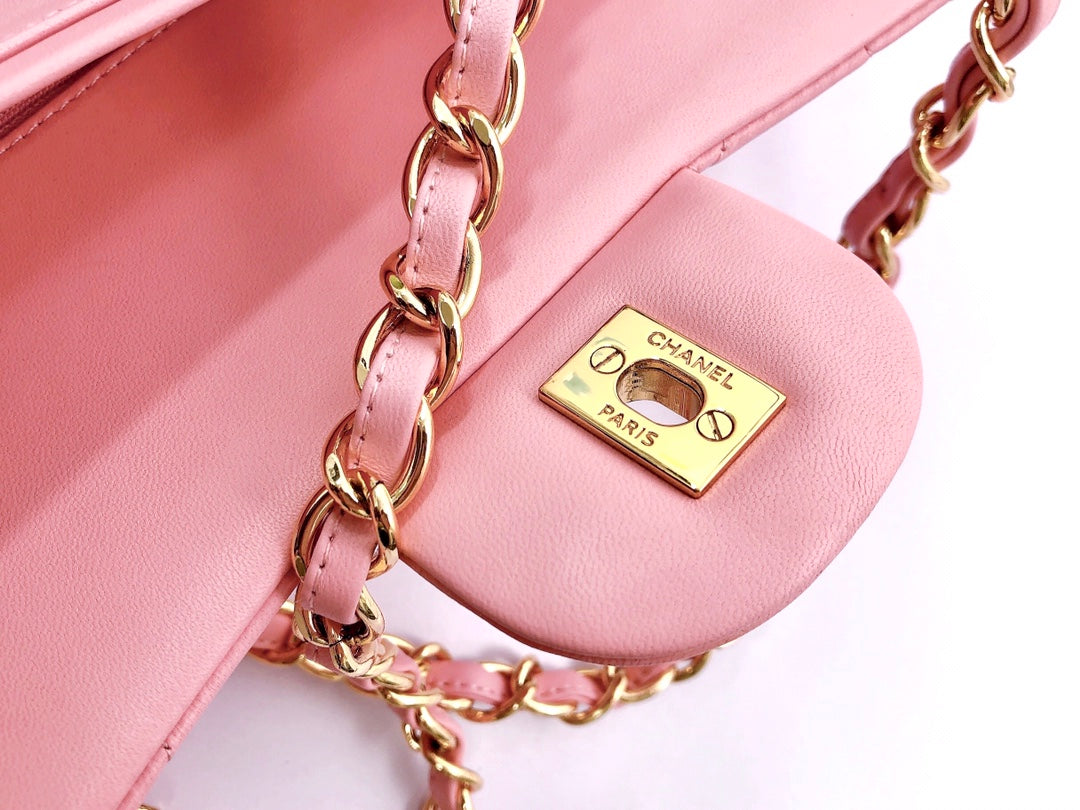 flap bag jumbo 30 pastel pink lambskin gold hardware