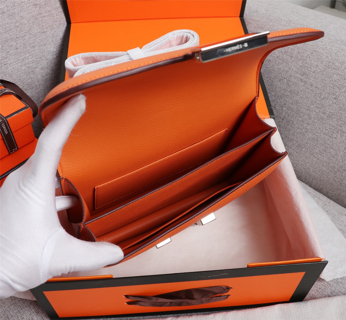 HM CONSTANCE BAGS 22 ORANGE EPSOM SILVER HARDWARE