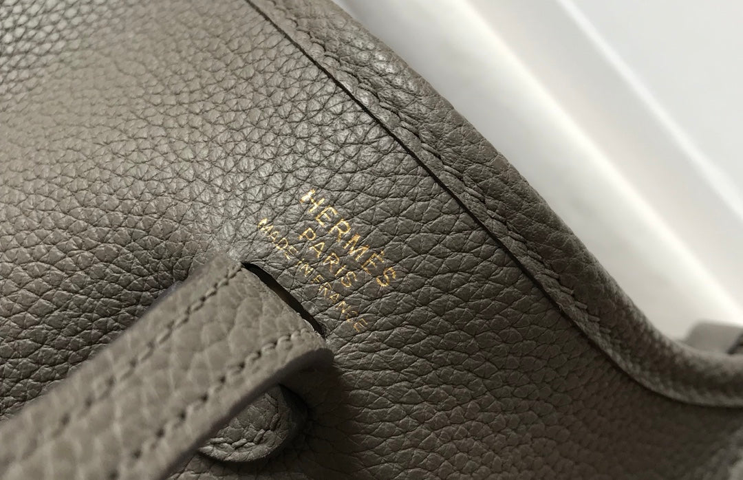 Mini Evelyne 18cm Dark Grey Togo Ghw