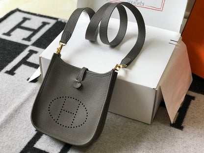 Mini Evelyne 18cm Dark Grey Togo Ghw
