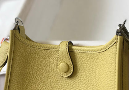 Mini Evelyne 18cm Yellow Togo Shw