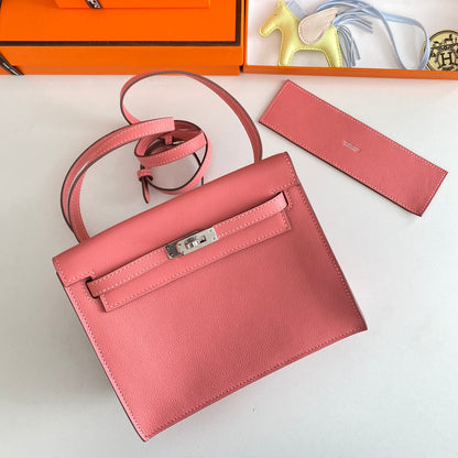 Kelly Danse II 22cm Pink Evercolor Leather Shw