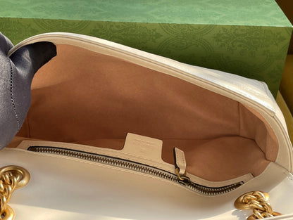 GG MARMONT MATELASS¨¦ LARGE 26 BAG WHITE CALFSKIN