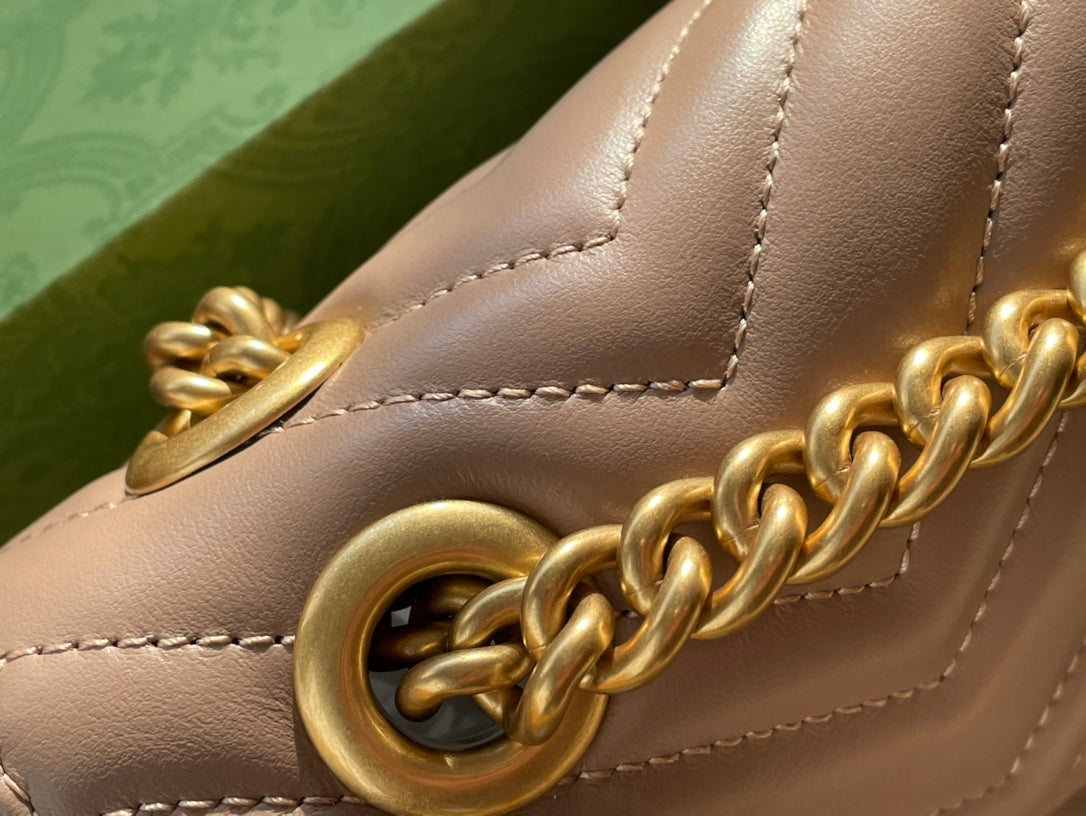 GG MARMONT MATELASS¨¦ LARGE 26 BAG BEIGE CALFSKIN