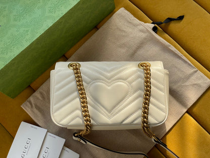 GG MARMONT MATELASS¨¦ SMALL 22 BAG WHITE CALFSKIN