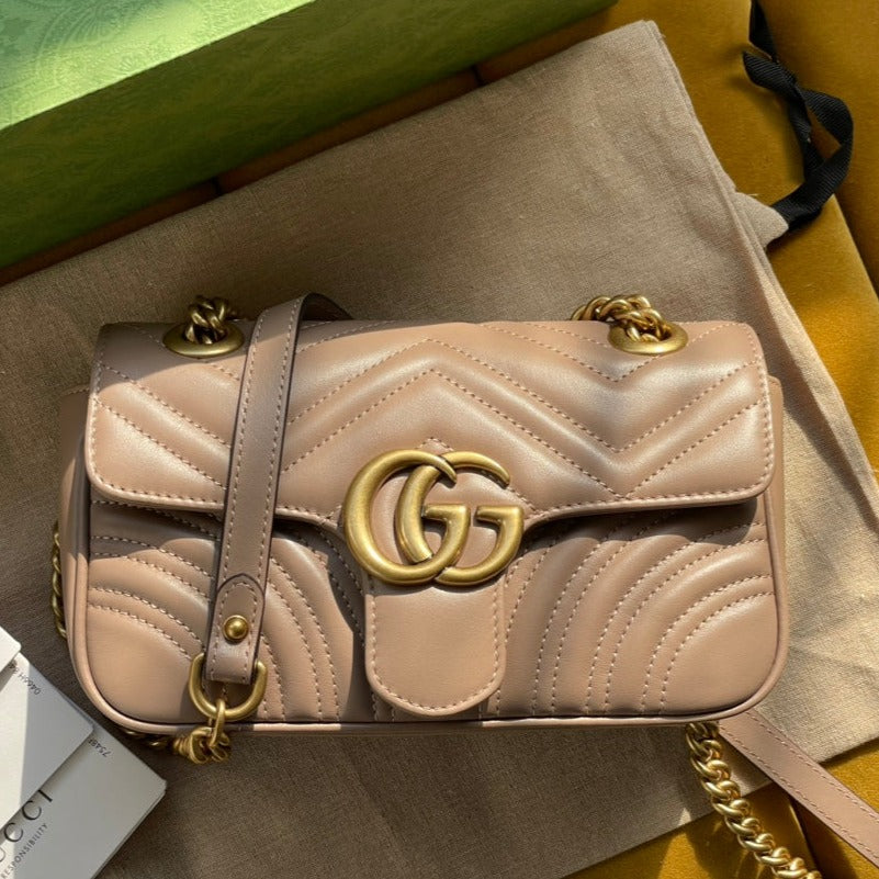 GG MARMONT MATELASS¨¦ SMALL 22 BAG BEIGE CALFSKIN