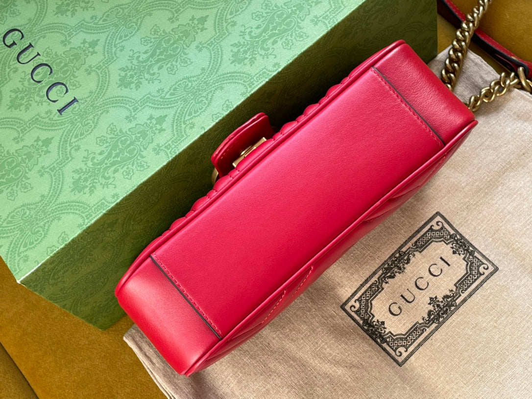 GG MARMONT MATELASS¨¦ SMALL 22 BAG RED PINK CALFSKIN