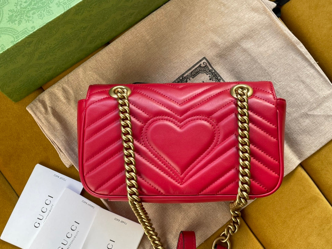 GG MARMONT MATELASS¨¦ SMALL 22 BAG RED PINK CALFSKIN