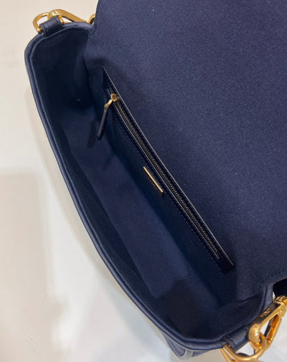 BAGUETTE WITH FF MOTIF 27 IN NAVY BLUE JACQUARD FABRIC GOLD HARDWARE