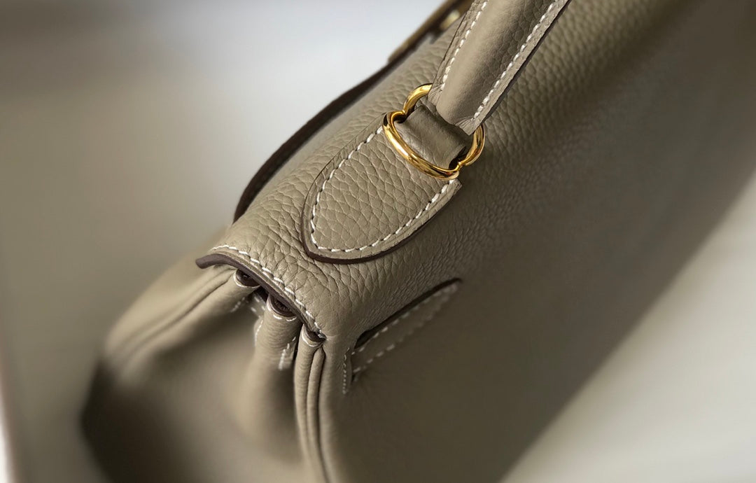 HM KELLY 25CM TAUPE TOGO GOLD HARDWARE