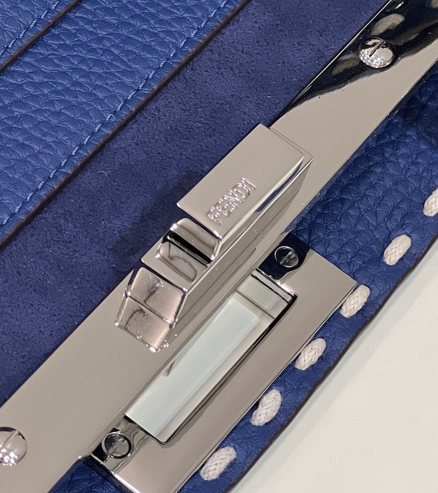 PEEKABOO ISEEU 33 IN NAVY BLUE GRAINED CALFSKIN SILVER HARDWARE