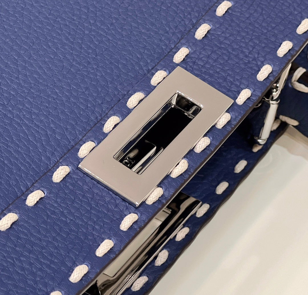 PEEKABOO ISEEU 33 IN NAVY BLUE GRAINED CALFSKIN SILVER HARDWARE