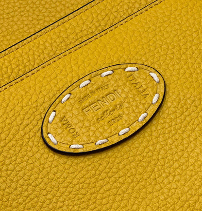 PEEKABOO ISEEU 33 IN YELLOW GRAINED CALFSKIN SILVER HARDWARE