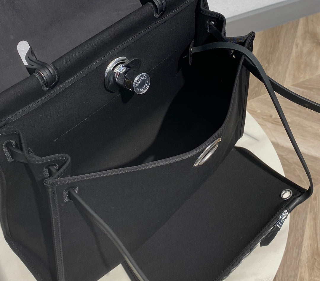 Herbag 31 Toile Black Canvas Black Cowhide Leather