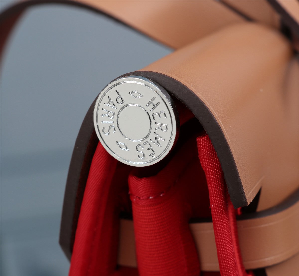 HM HERBAG ZIP 31 RED AND CIDER CANVAS