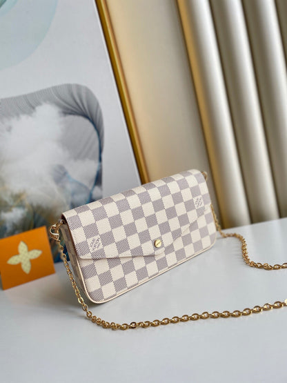 F¨¦LICIE POCHETTE 21 IN BLUE BEIGE DAMIER AZUR CANVAS GOLD HARDWARE