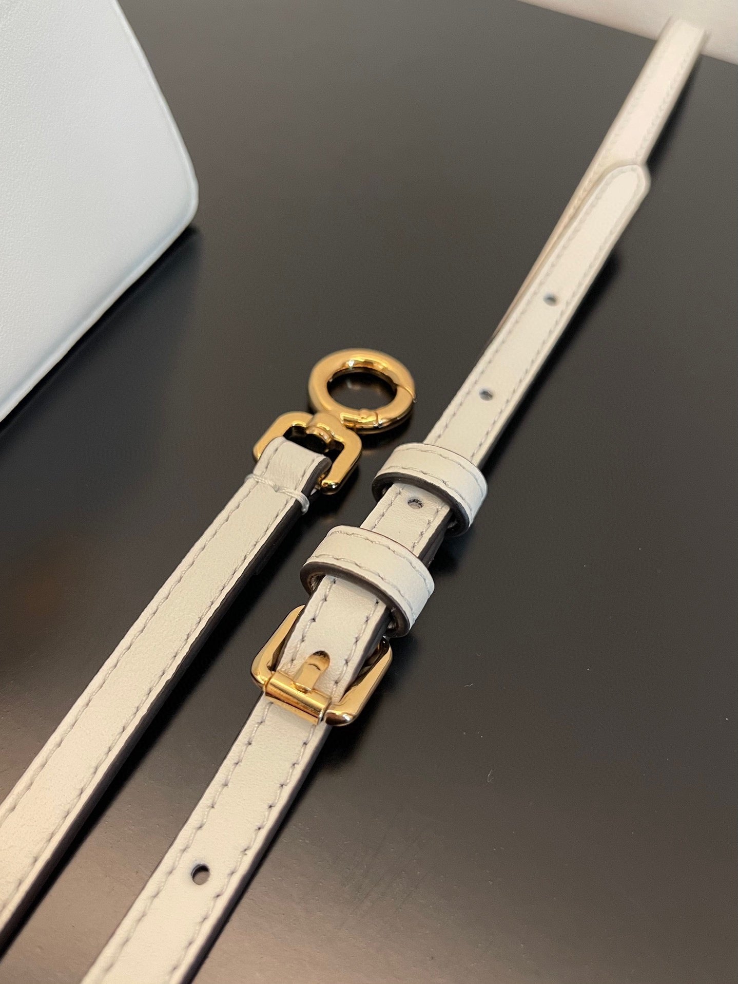 FENDI PEEKABOO ISEEU MICRO 12 BAG IN WHITE CALFSKIN WITH GOLD HARDWARE