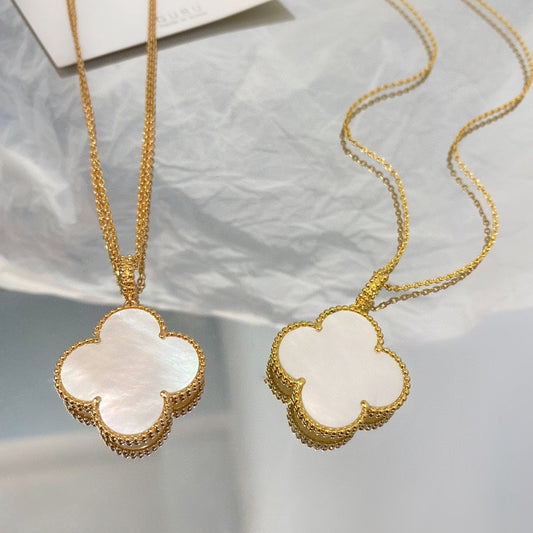 DIANA CLOVER 25MM MOP LARGE PENDANT NECKLACE