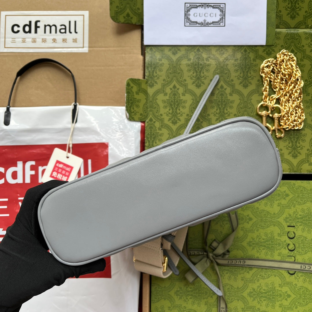 MATELASS¨¦ LEATHER SHOULDER BAG 23 IN GRAY EMBOSSED CALFSKIN GOLD HARDWARE