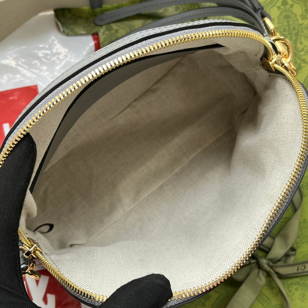 MATELASS¨¦ LEATHER SHOULDER BAG 23 IN GRAY EMBOSSED CALFSKIN GOLD HARDWARE