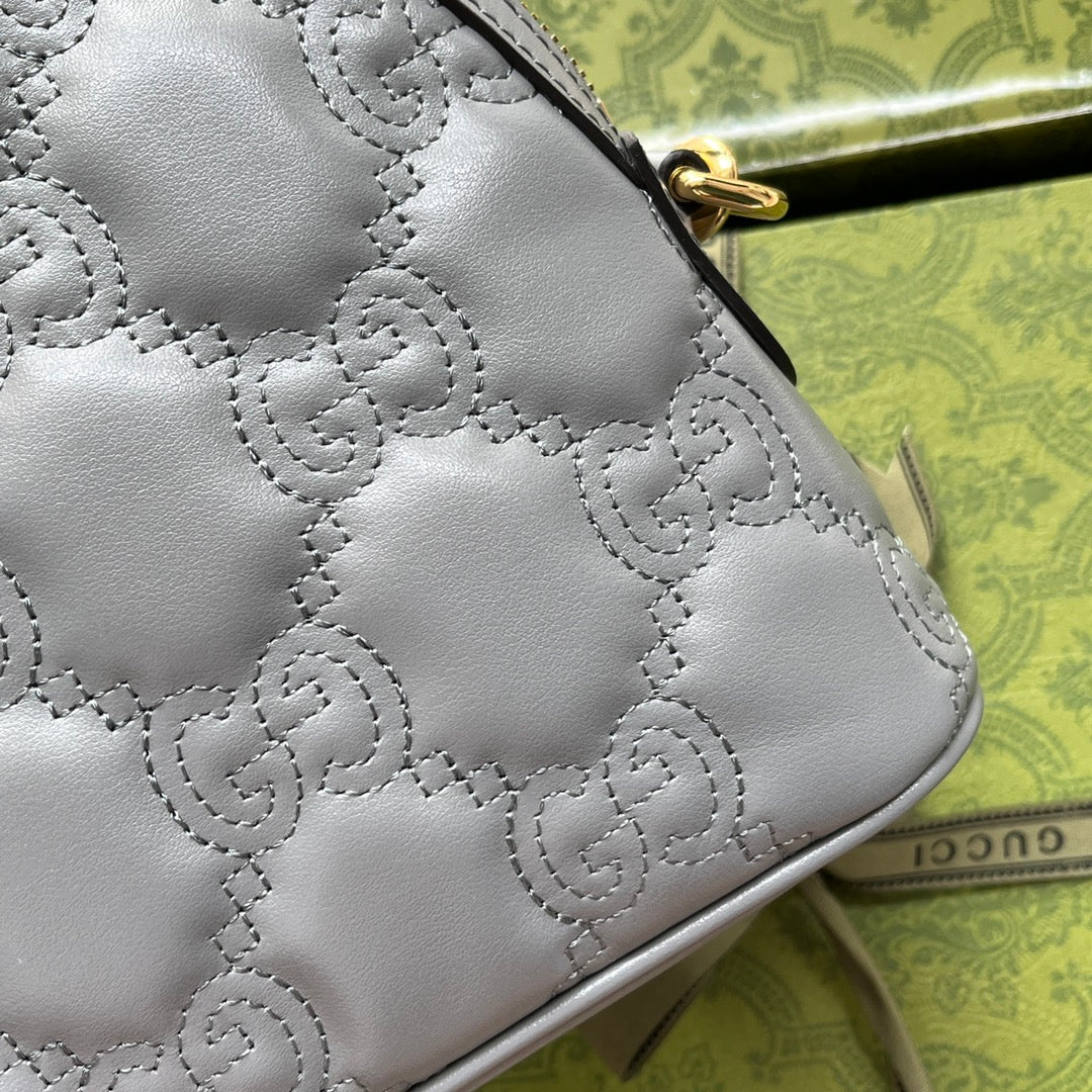 MATELASS¨¦ LEATHER SHOULDER BAG 23 IN GRAY EMBOSSED CALFSKIN GOLD HARDWARE