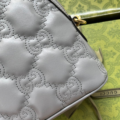 MATELASS¨¦ LEATHER SHOULDER BAG 23 IN GRAY EMBOSSED CALFSKIN GOLD HARDWARE