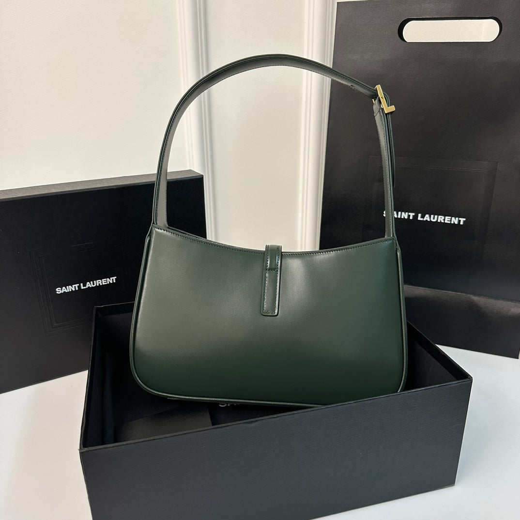 Le 5 a 7 24 Dark Green Lambskin Ghw