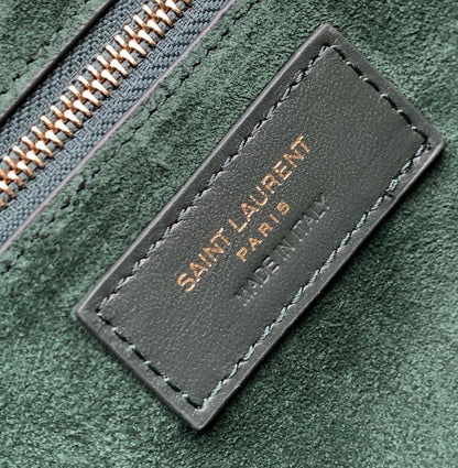 Le 5 a 7 24 Dark Green Lambskin Ghw