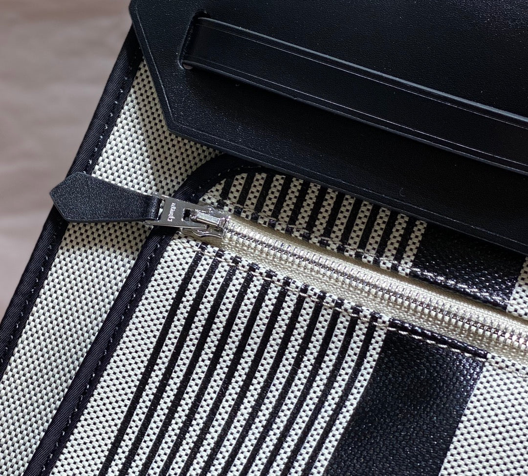 Herbag 31 Toile White Black Canvas Black Cowhide Leather