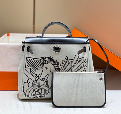 HM Pegase Pop Herbag Zip 31 White Black Canvas Black Cowhide Leather