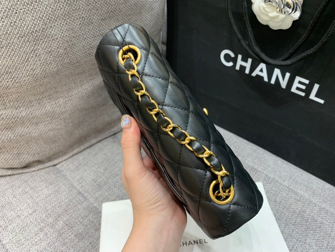 flap bag mini 20cm black lambskin gold hardware