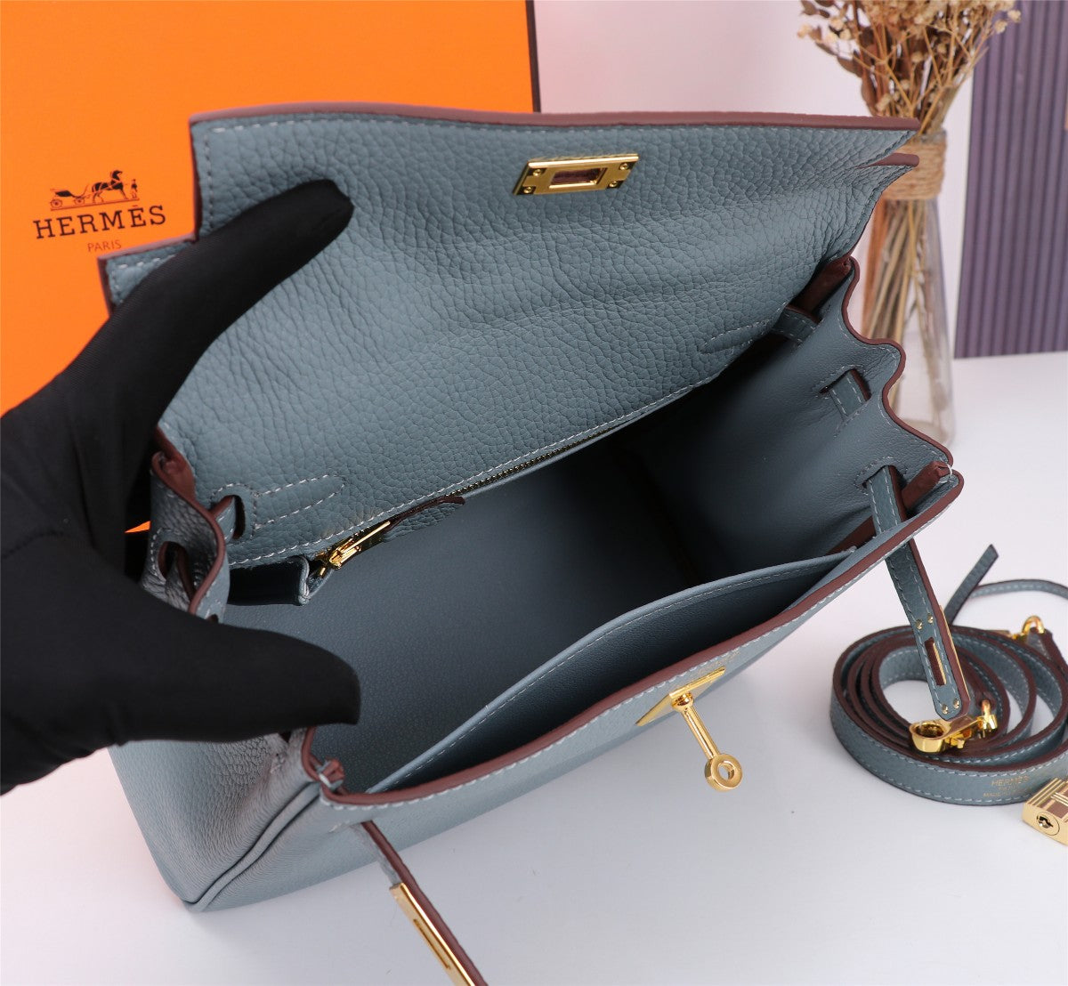 HM KELLY BAG 28 TEMPERED GRAY TOGO GOLD HARDWARE