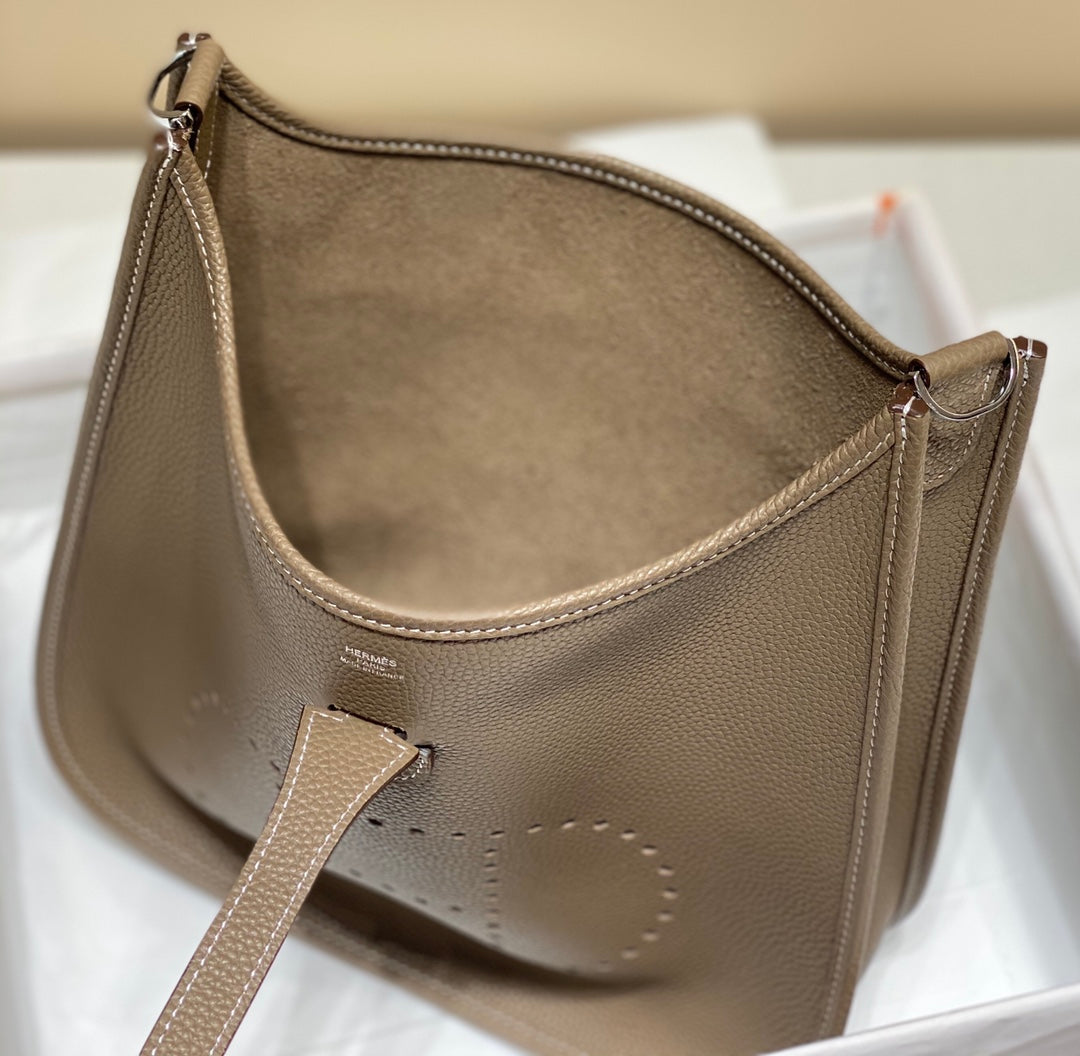 Evelyne 29cm Brown Togo Shw