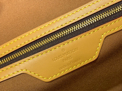 LV Gibeciere 28cm Brown Monogram Canvas 205872