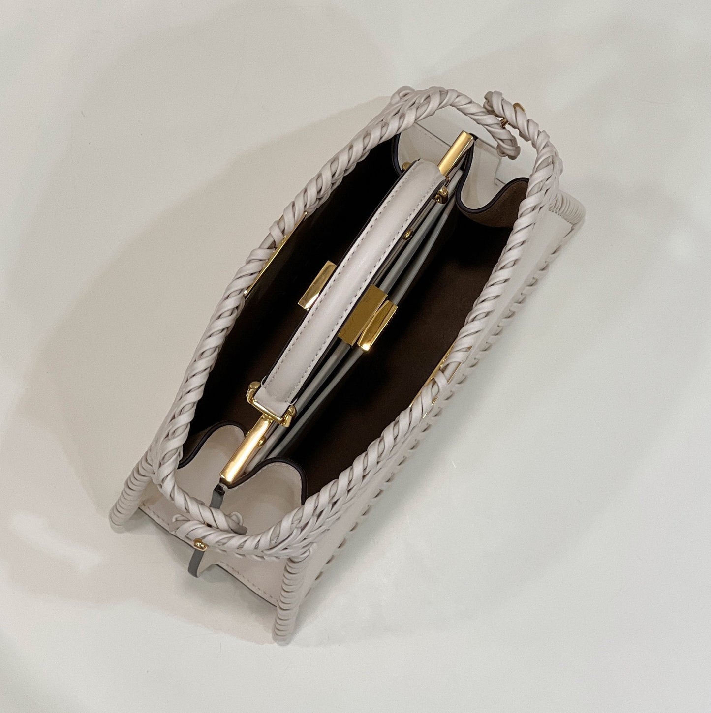 PEEKABOO ISEEU 27 IN WHITE SMOOTH CALFSKIN WITH WOVEN TRIM GOLD HARDWARE