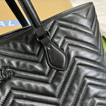 GG MARMONT LARGE 38 TOTE IN BLACK CALFSKIN