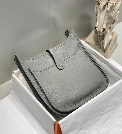 Evelyne 29cm Grey Togo Shw