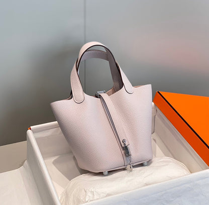 picotin lock 18 soft pink togo shw