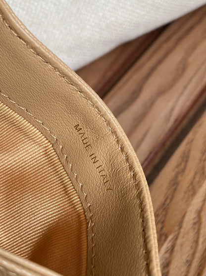 cc boy 11cm card holder beige caviar gold hardware