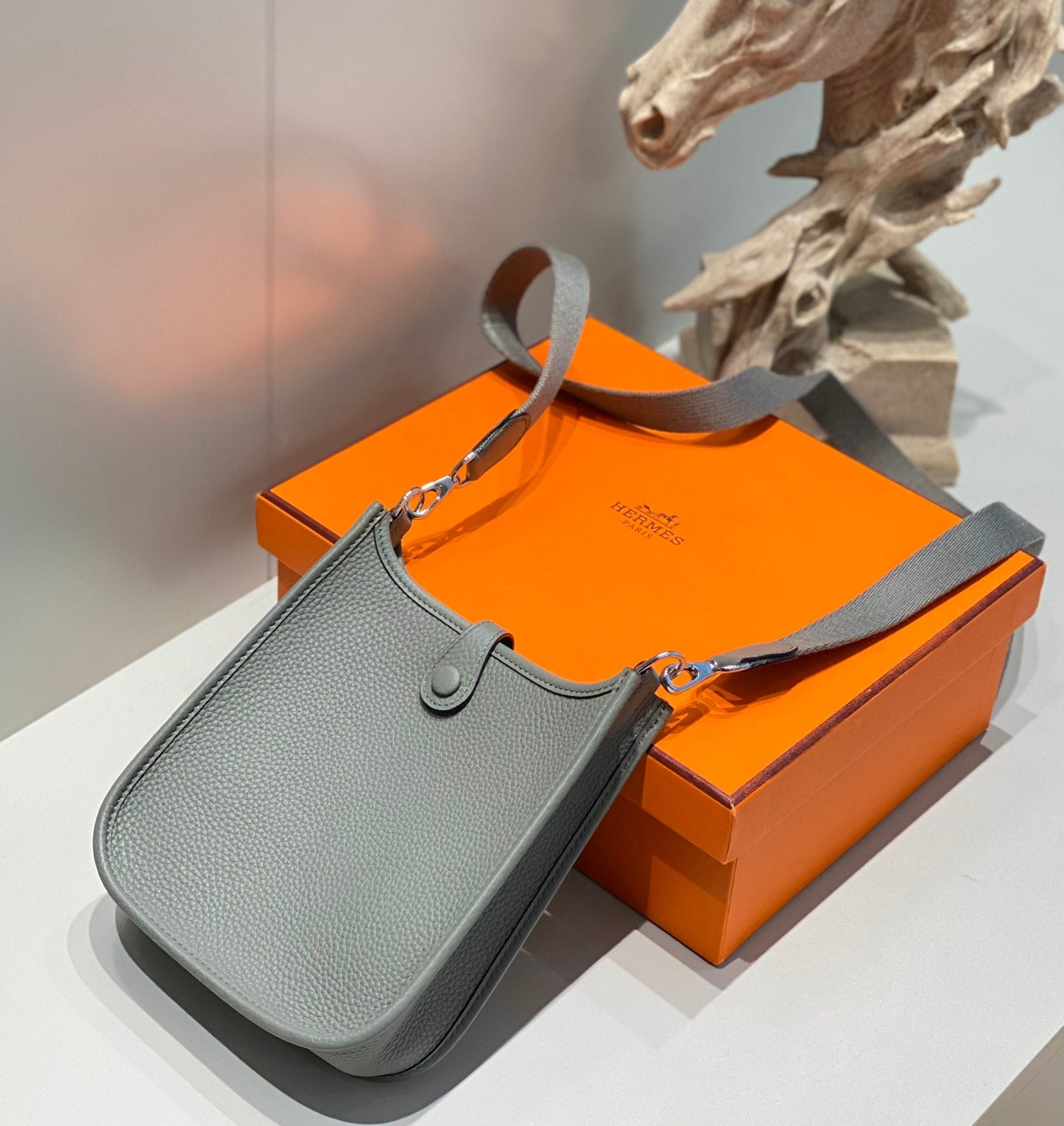 Mini Evelyne 18cm Smoke Grey Togo Silver Hardware