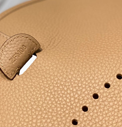 Evelyne 29cm Tabac Camel Togo Silver Hardware