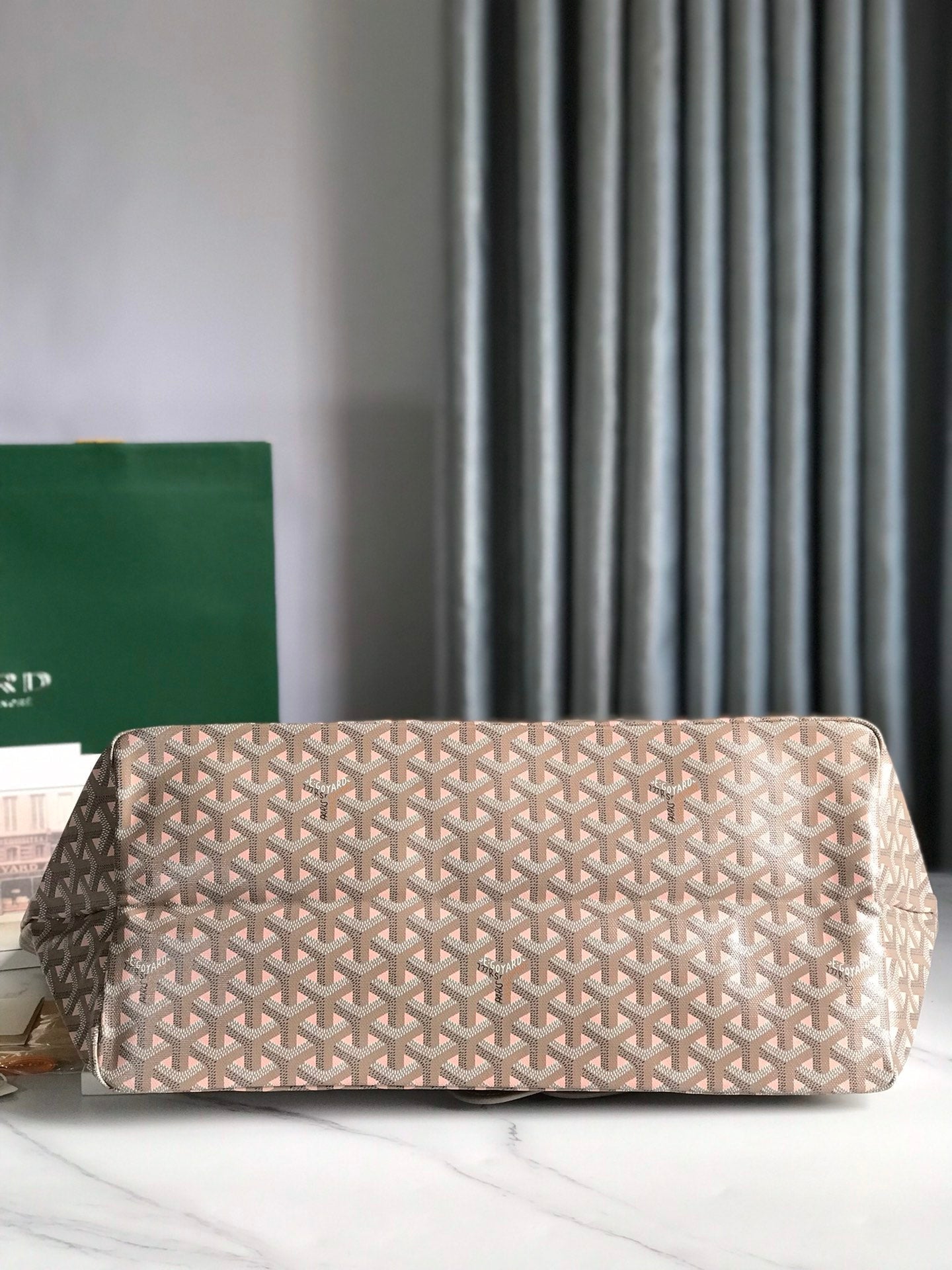 SAINT LOUIS PM 40 IN GREY MIX PINK GOYARDINE CANVAS AND CALFSKIN