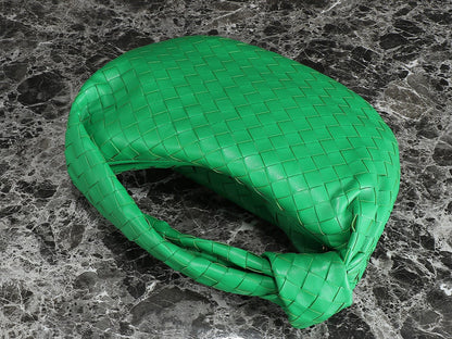 bv teen jodie 36cm green lambskin