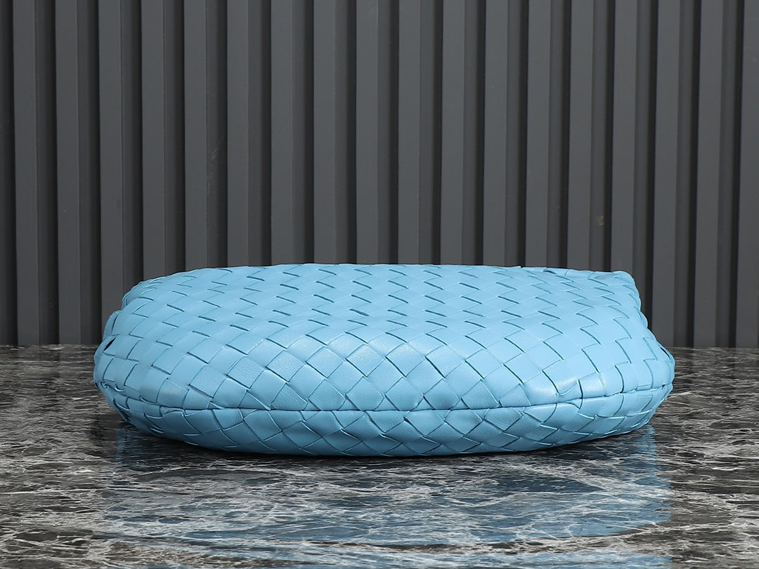 bv teen jodie 36cm ocean blue lambskin