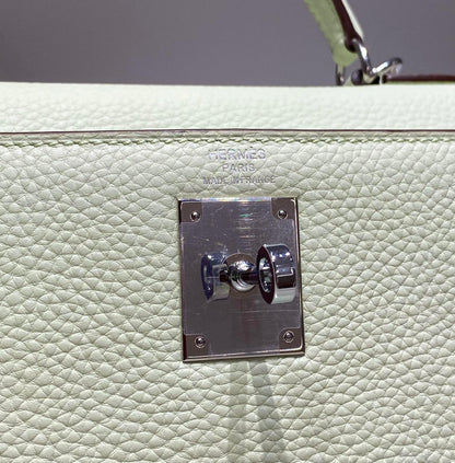 HM KELLY 28CM LIGHT GREEN TOGO SILVER HARDWARE
