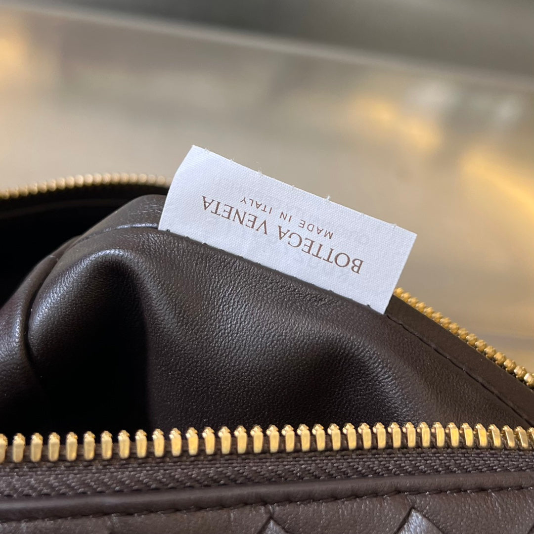 WALLACE 22 BAG CHOCOLATE CALFSKIN