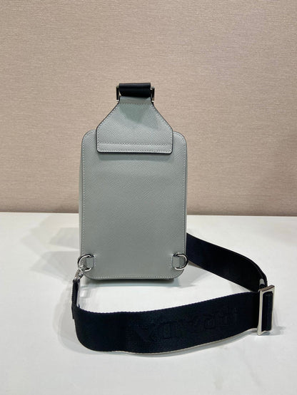 CHEST BAG 20 IN ECHO GRAY SAFFIANO LEATHER