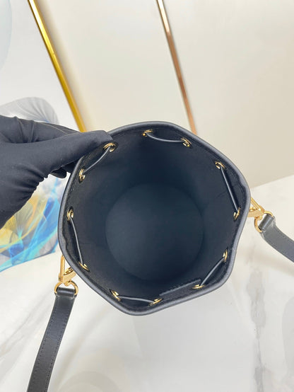 CANO¨¦ 20 IN BROWN MONOGRAM CANVAS GOLD HARDWARE