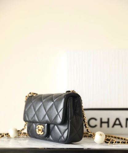 cc 24s mini flap bag 17cm black lambskin pearl ball